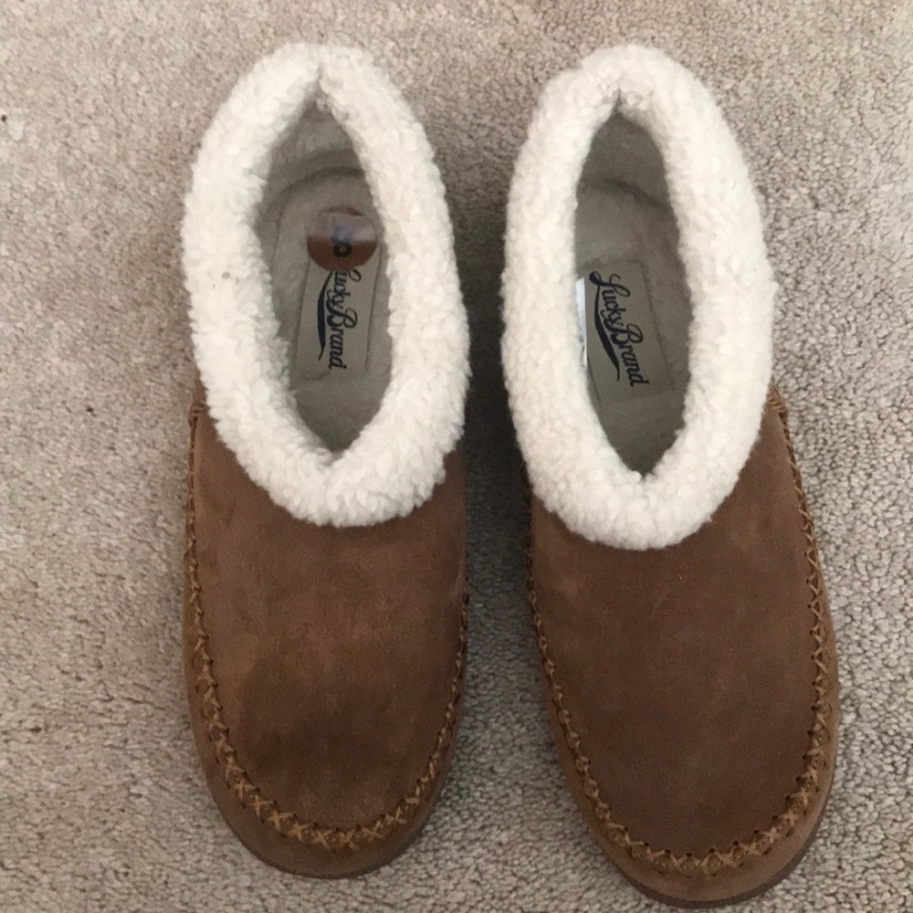 Authentic Lucky Brand women ‘s Shoes